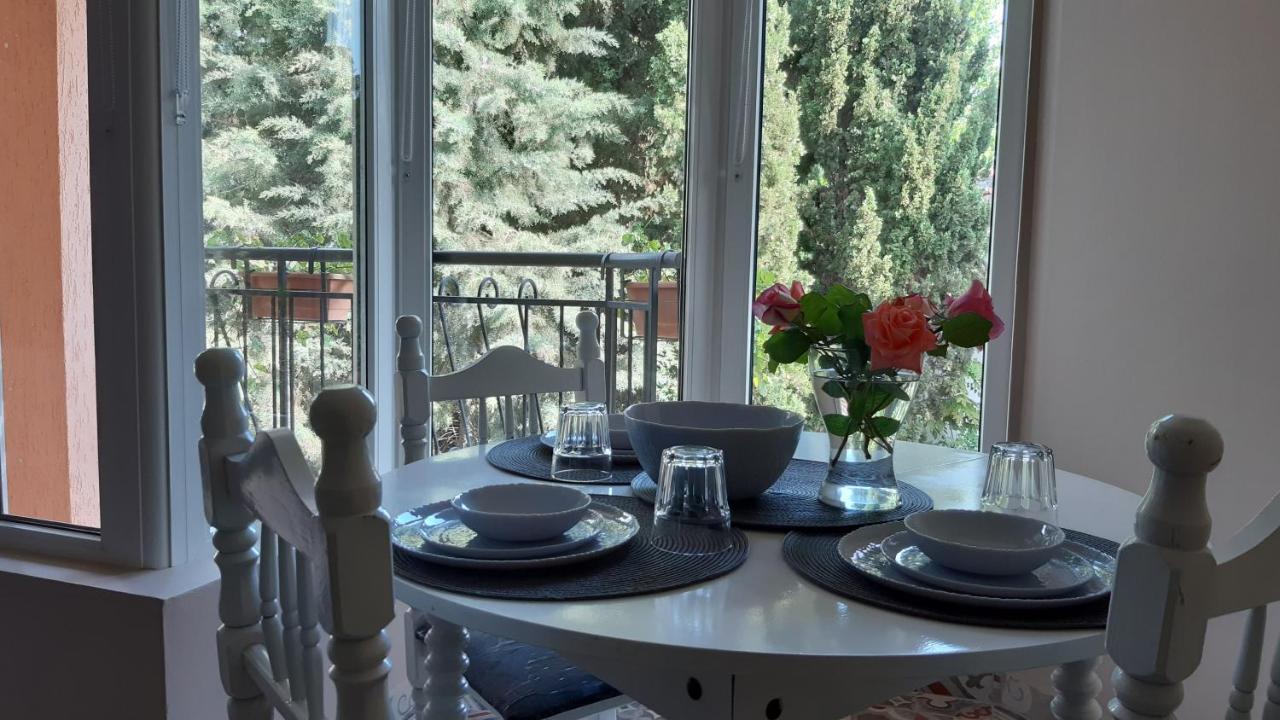 Motivi Hotel Sankt Konstantin & Helena Eksteriør billede